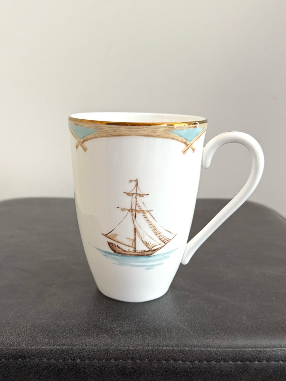 Lenox Tradewind Collection Mug with Light Blue Accents and Gold Trim Set of 4
